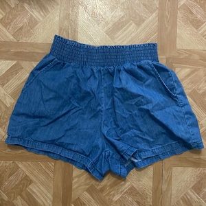 Flowy summer shorts